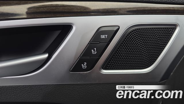 Genesis G80 2019 — photo 14