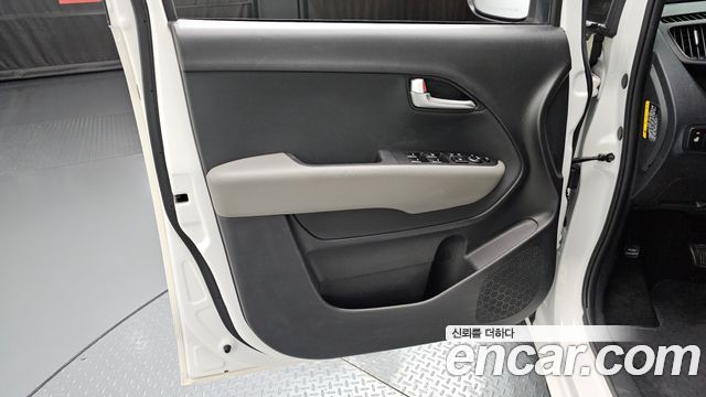 Kia RAY 2023 — photo 14