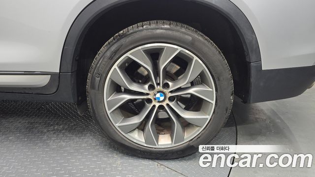 BMW X4 2015 — photo 7