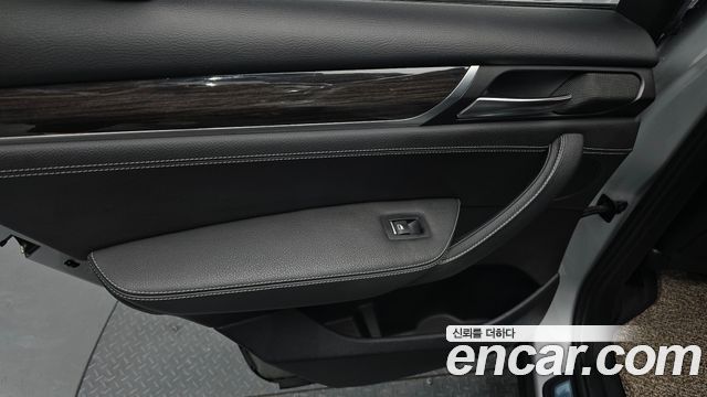 BMW X4 2015 — photo 14