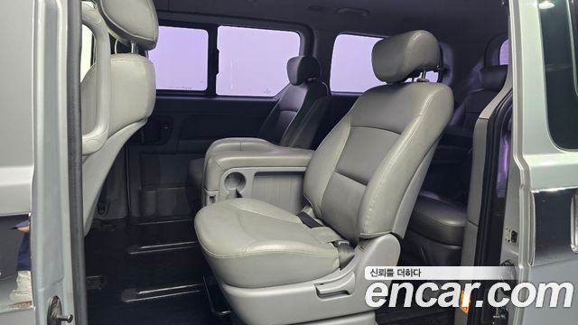 Hyundai Starex 2014 — photo 12