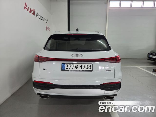 Audi Q5 2025 — photo 4