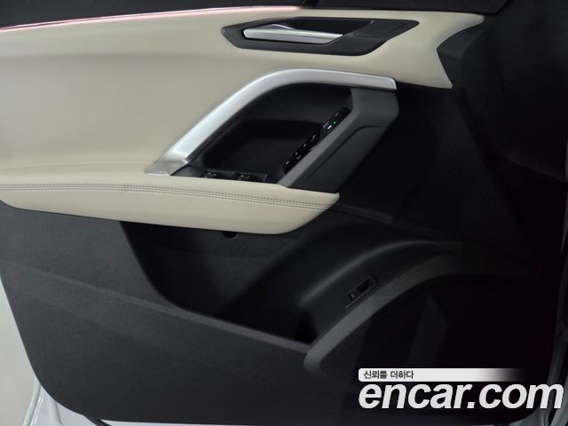 Audi Q5 2025 — photo 16