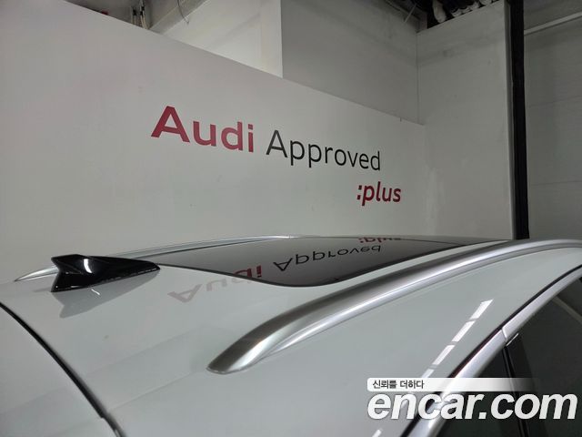Audi Q5 2025 — photo 18