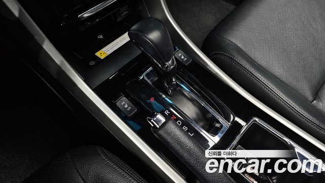 Honda Accord 2017 — photo 9