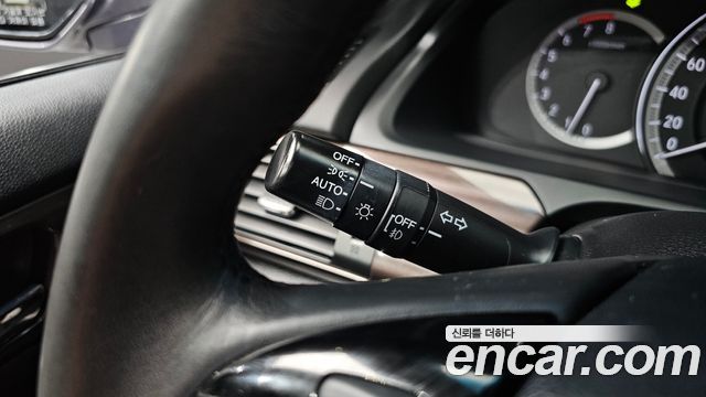 Honda Accord 2017 — photo 16
