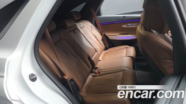 Genesis GV70 2025 — photo 17