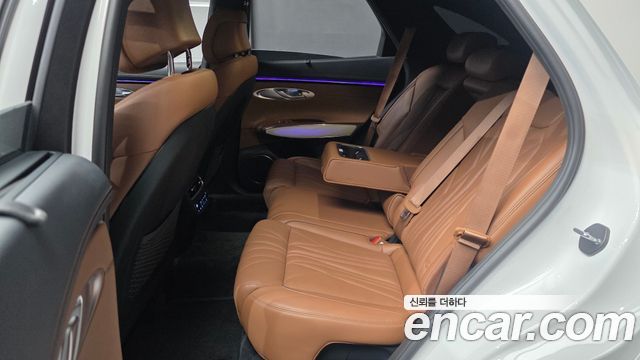 Genesis GV70 2025 — photo 18