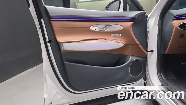 Genesis GV70 2025 — photo 14