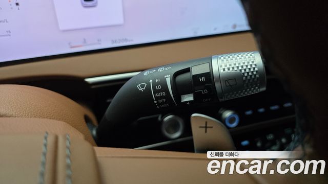 Genesis GV70 2025 — photo 27
