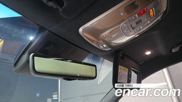 Genesis GV70 2025 — photo 30