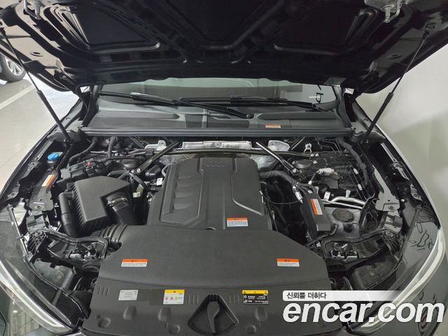 Audi Q5 2025 — photo 5