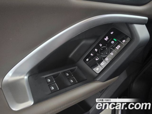 Audi Q5 2025 — photo 13