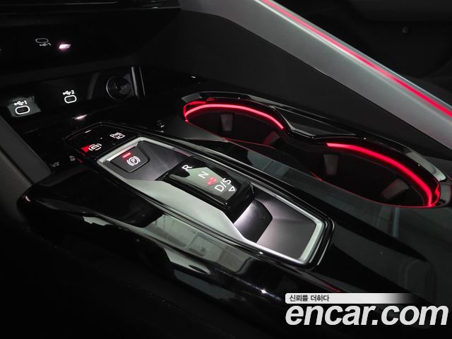 Audi Q5 2025 — photo 14