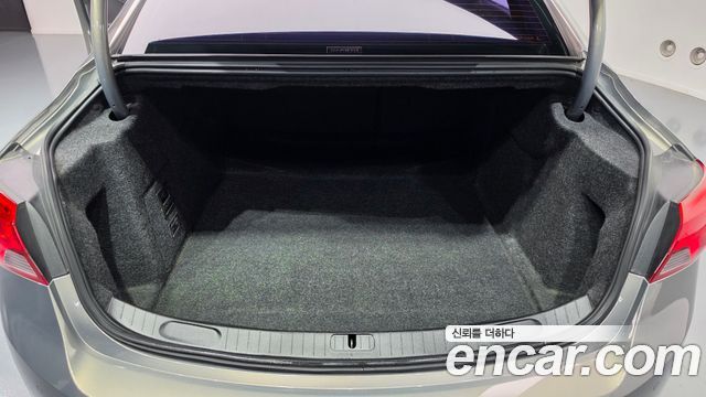 Chevrolet Korea Impala 2017 — photo 23