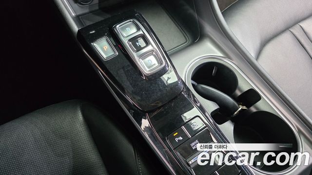 Hyundai Sonata 2022 — photo 9
