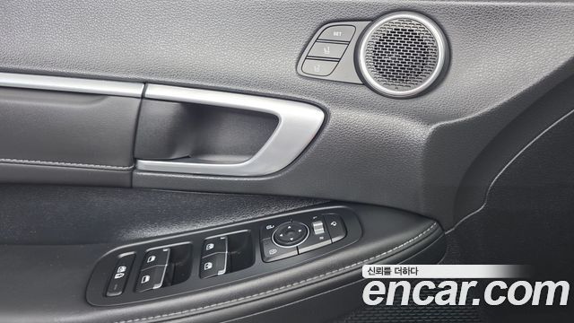 Hyundai Sonata 2022 — photo 11
