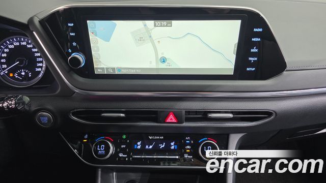 Hyundai Sonata 2022 — photo 14