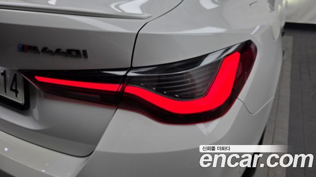 BMW 4-Series 2022 — photo 9