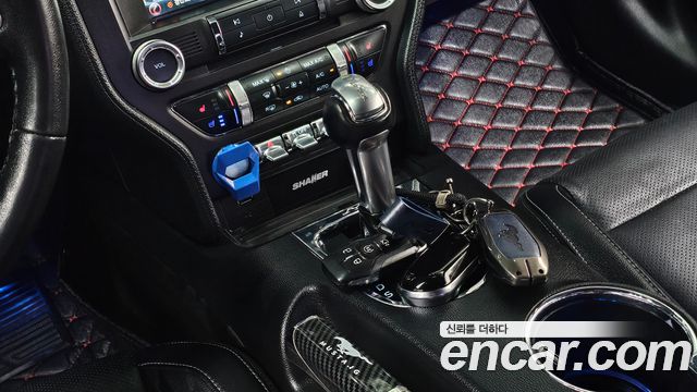 Ford Mustang 2017 — photo 12