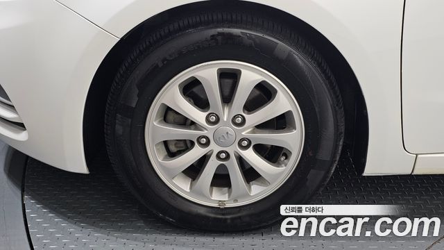 Kia K3 2013 — photo 5