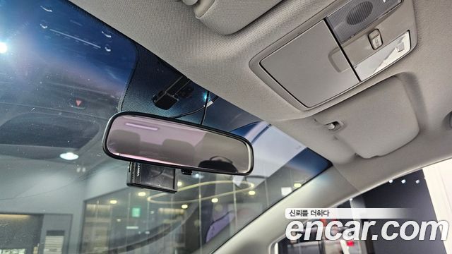 Kia K3 2013 — photo 27