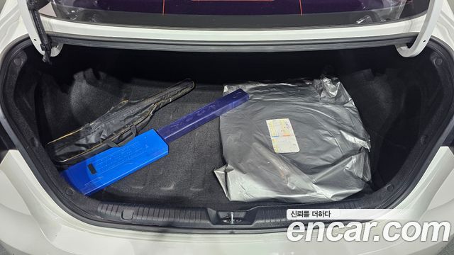 Kia K3 2013 — photo 29