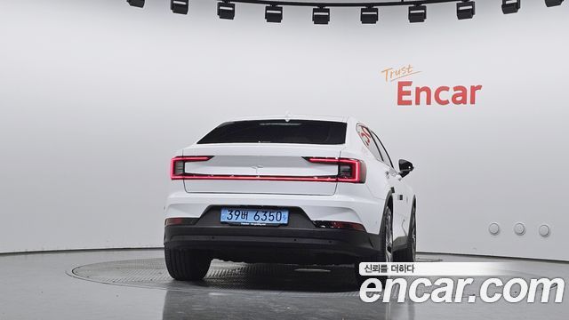 Polestar Polestar 2 2023 — photo 4