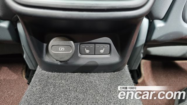Polestar Polestar 2 2023 — photo 18