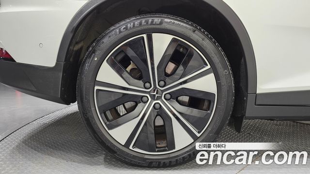 Polestar Polestar 2 2023 — photo 7
