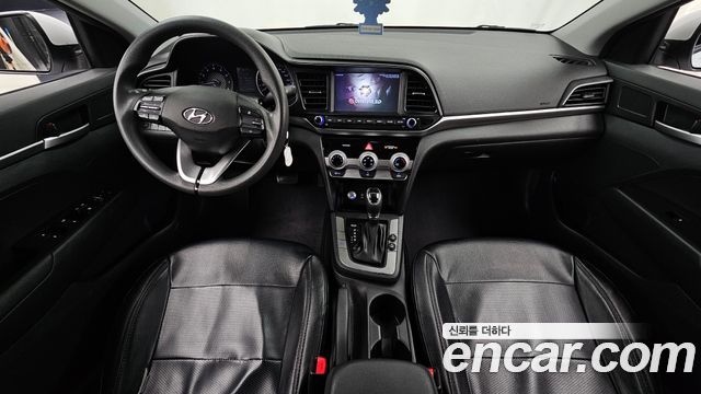 Hyundai AVANTE 2019 — photo 7