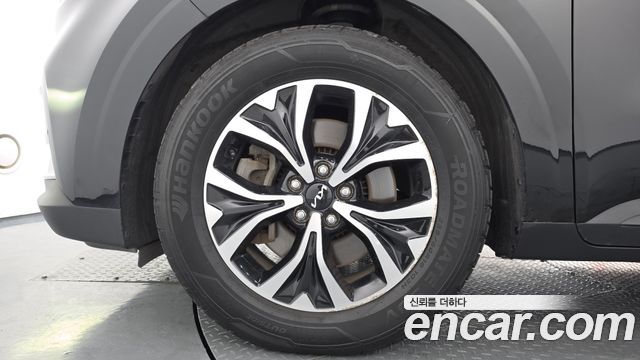 Kia Canival 2022 — photo 5