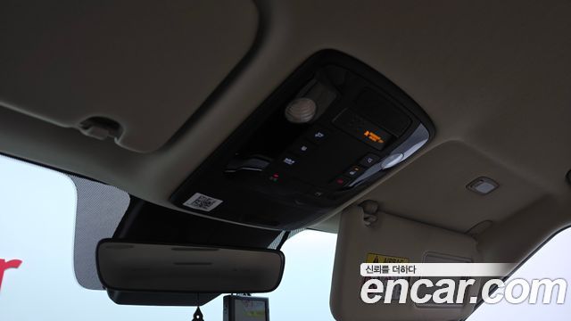 Kia Canival 2022 — photo 18