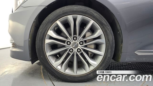 Hyundai Genesis 2016 — photo 5