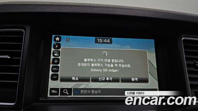 Hyundai Genesis 2016 — photo 18