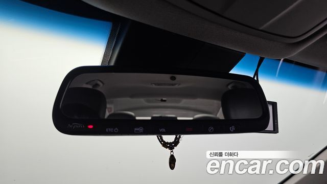 Hyundai Genesis 2016 — photo 19