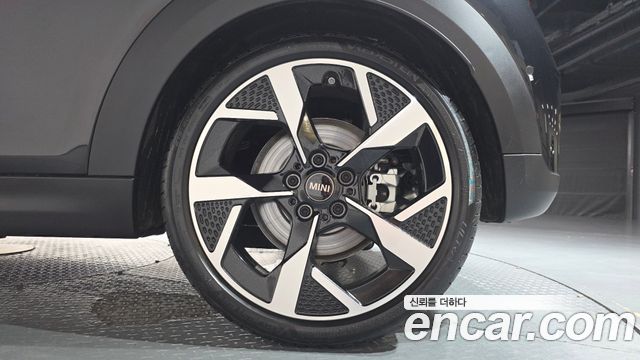 Mini Cooper 2026 — photo 7