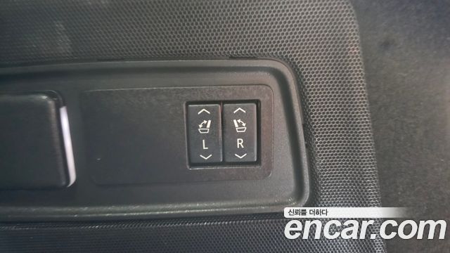 Cadillac Escalade 2026 — photo 26