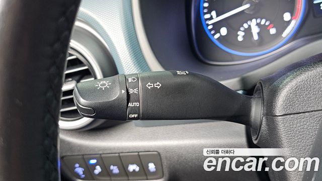 Hyundai Kona 2018 — photo 22