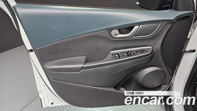 Hyundai Kona 2018 — photo 14