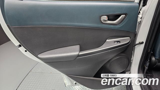 Hyundai Kona 2018 — photo 15