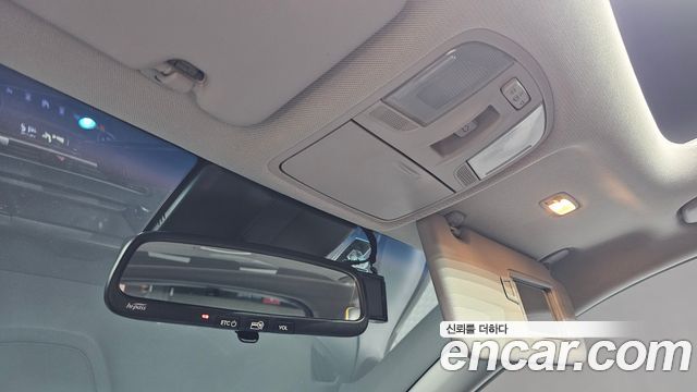 Hyundai Kona 2018 — photo 31