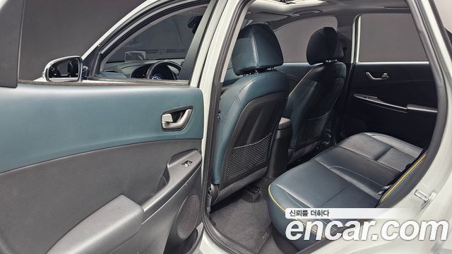 Hyundai Kona 2018 — photo 32
