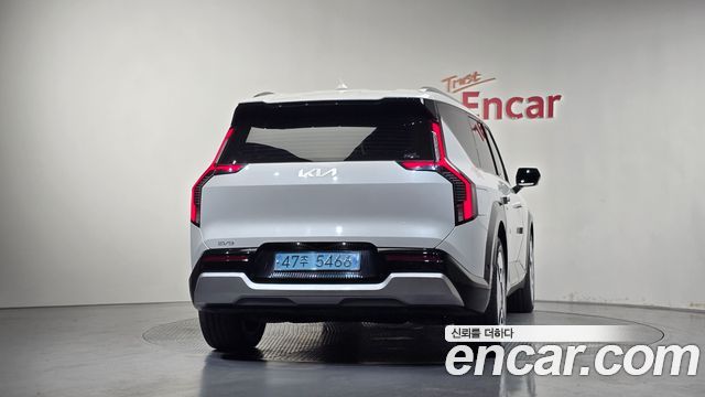 Kia EV9 2024 — photo 4
