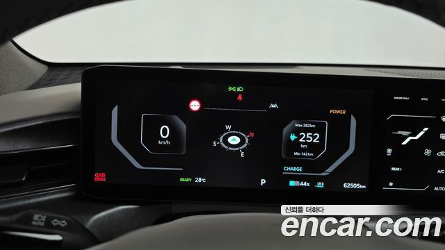 Kia EV9 2024 — photo 11