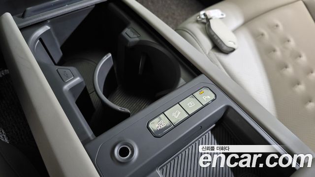 Kia EV9 2024 — photo 22