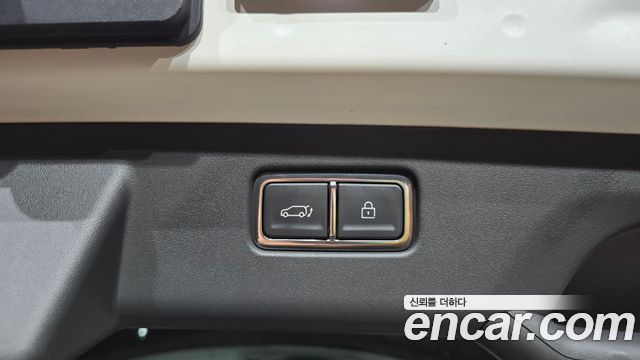 Kia EV9 2024 — photo 23