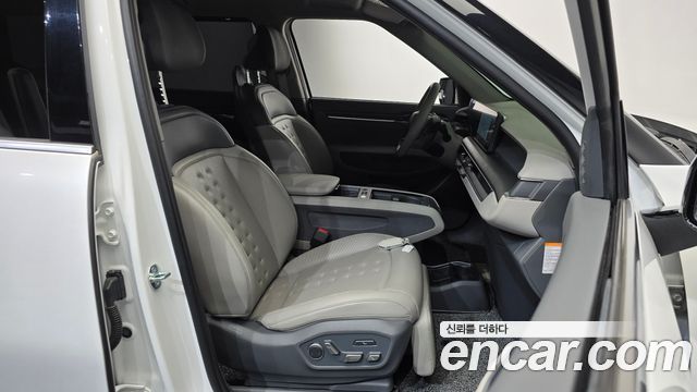 Kia EV9 2024 — photo 16