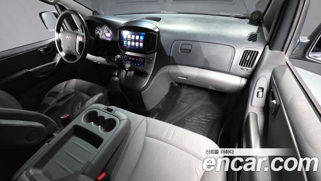 Hyundai Starex 2019 — photo 7