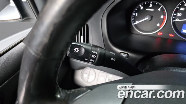 Hyundai Starex 2019 — photo 19